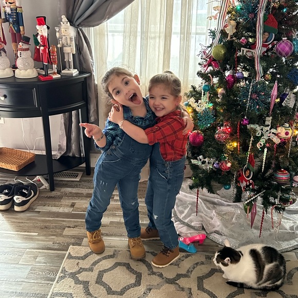 Meet your Posher, Alexandra - Picture 10 of 14